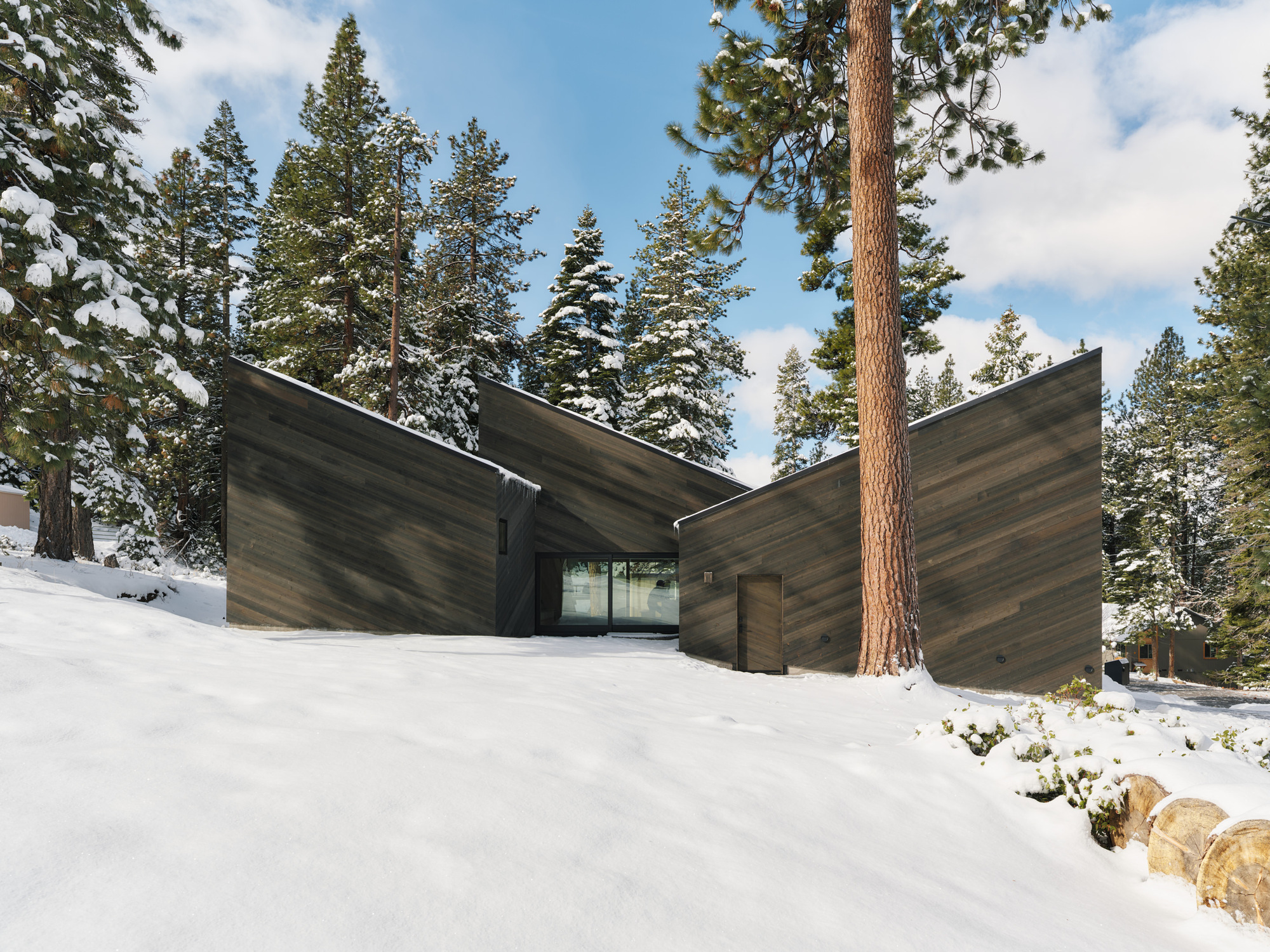 交错式客舱丨美国丨Mork  Ulnes Architects-13