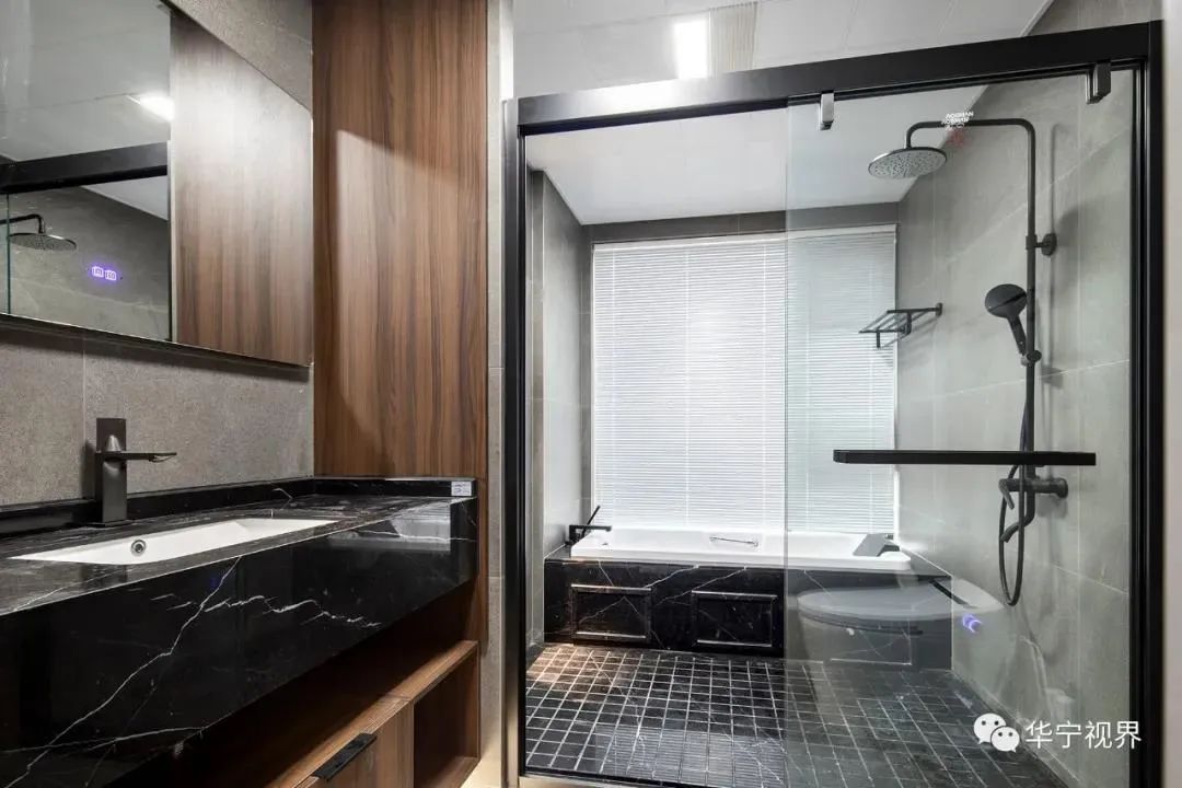 220㎡现代轻奢风装修案例丨中国日照丨广东华宁装饰-23