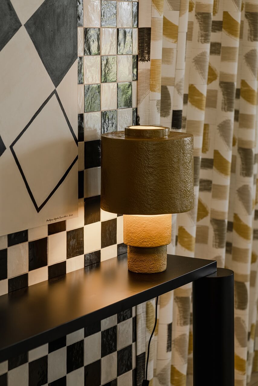 Warszawski hotel Ibis - wnętrza z motywem szachowych wątków - PLN Design-11