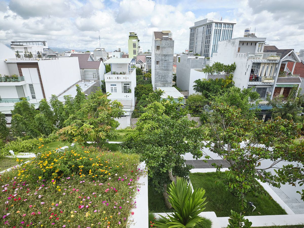 绿意盎然的三层别墅 | 和谐自然的生活空间-14