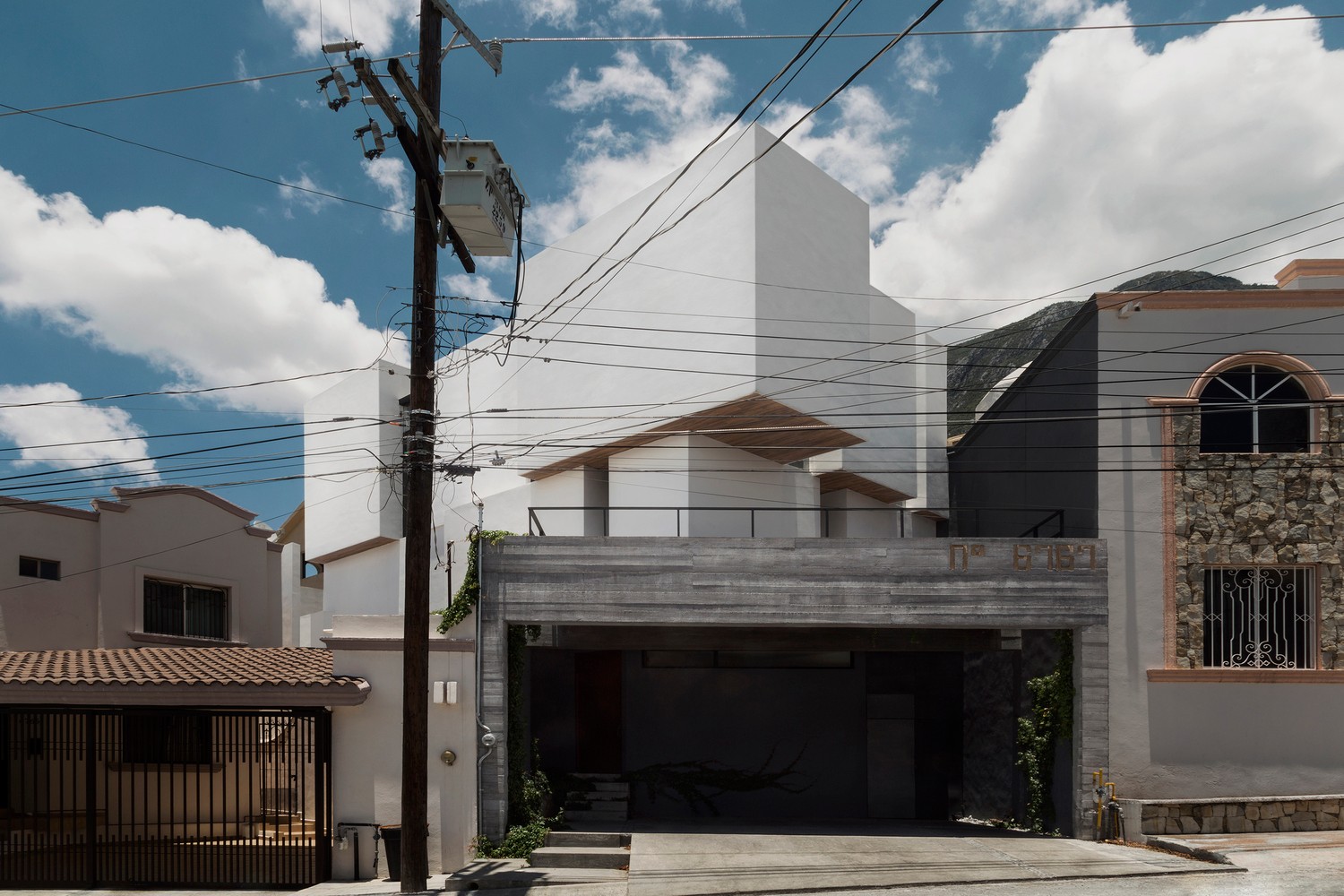 “ 云屋，被雕刻的白云 ” Cloud House-0