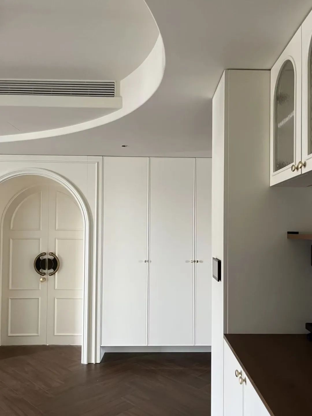 玛奇朵 · 硬装完工实录丨隅间空间设计工作室-77