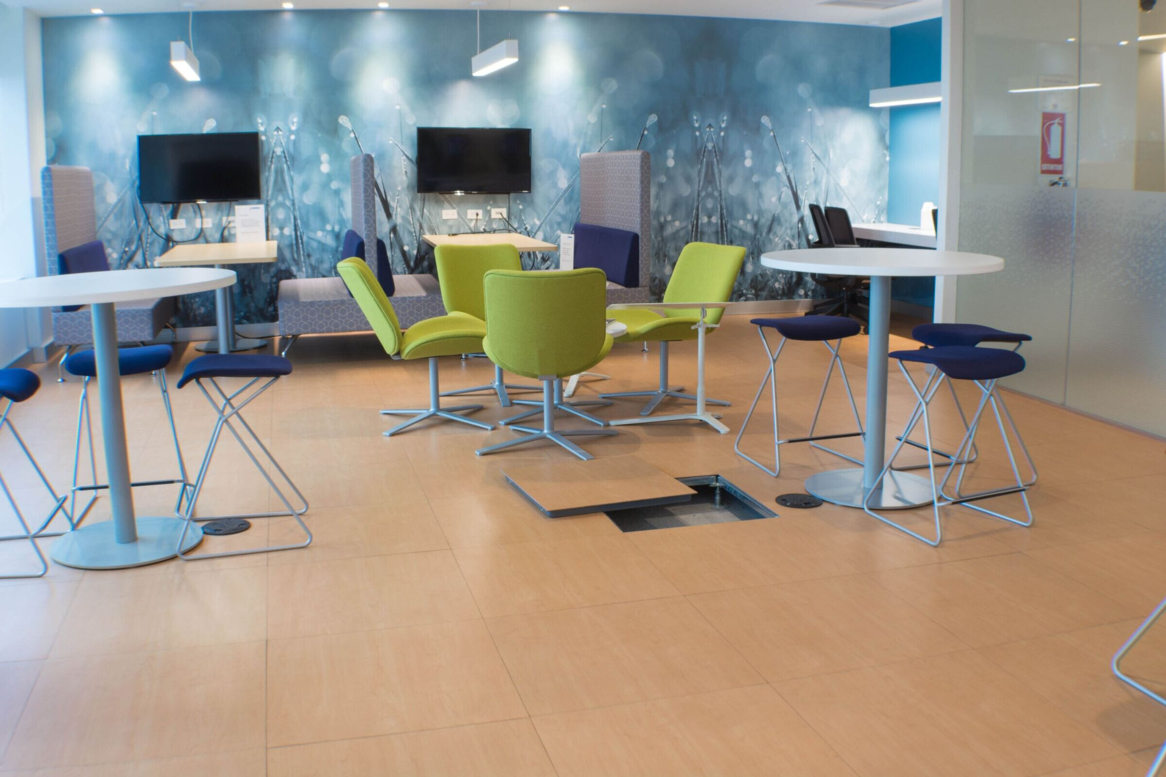 飞利浦巴拿马总部开放式办公空间丨Polygroup-12