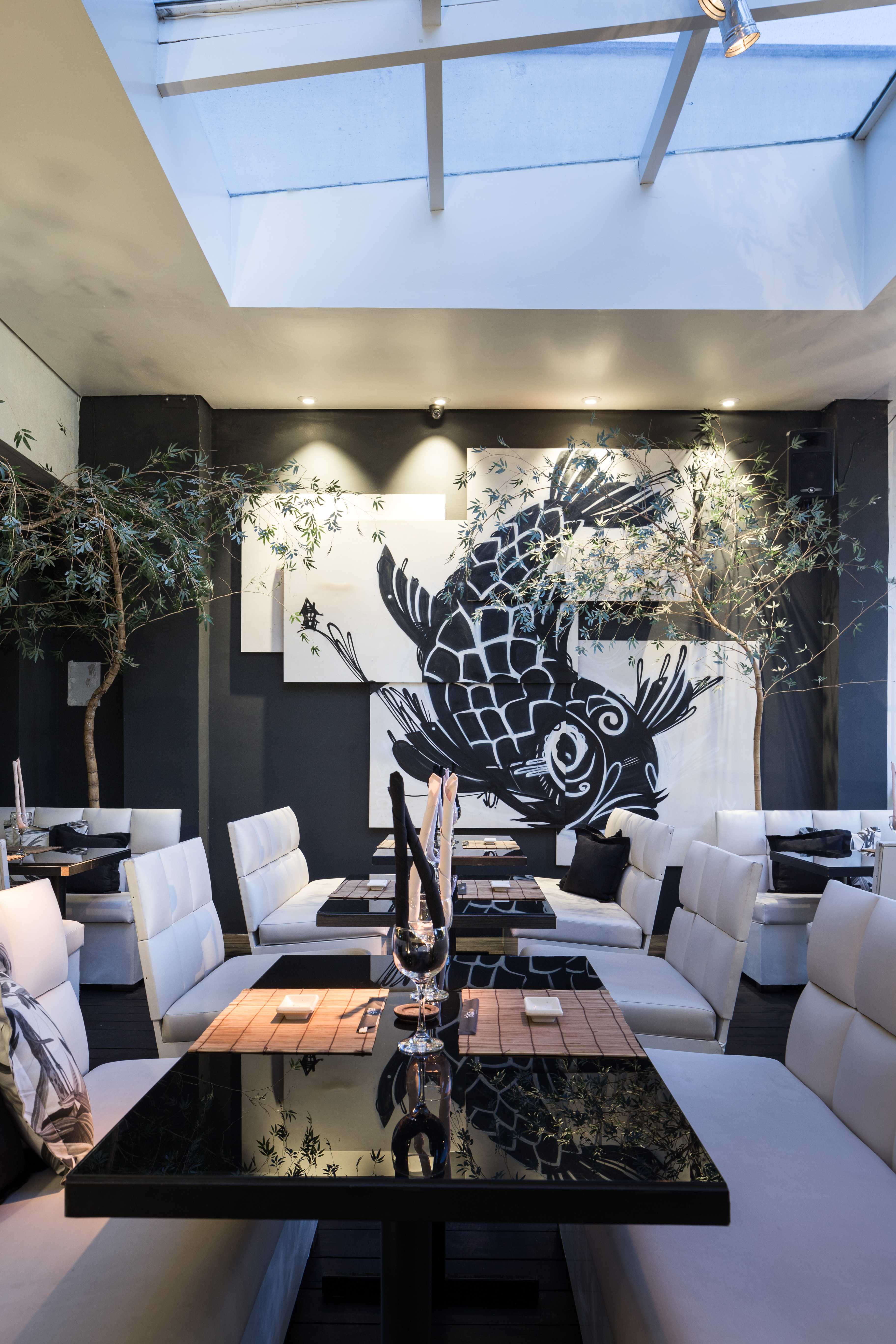 日本现代料理餐厅 Takedo 的精致室内设计-16