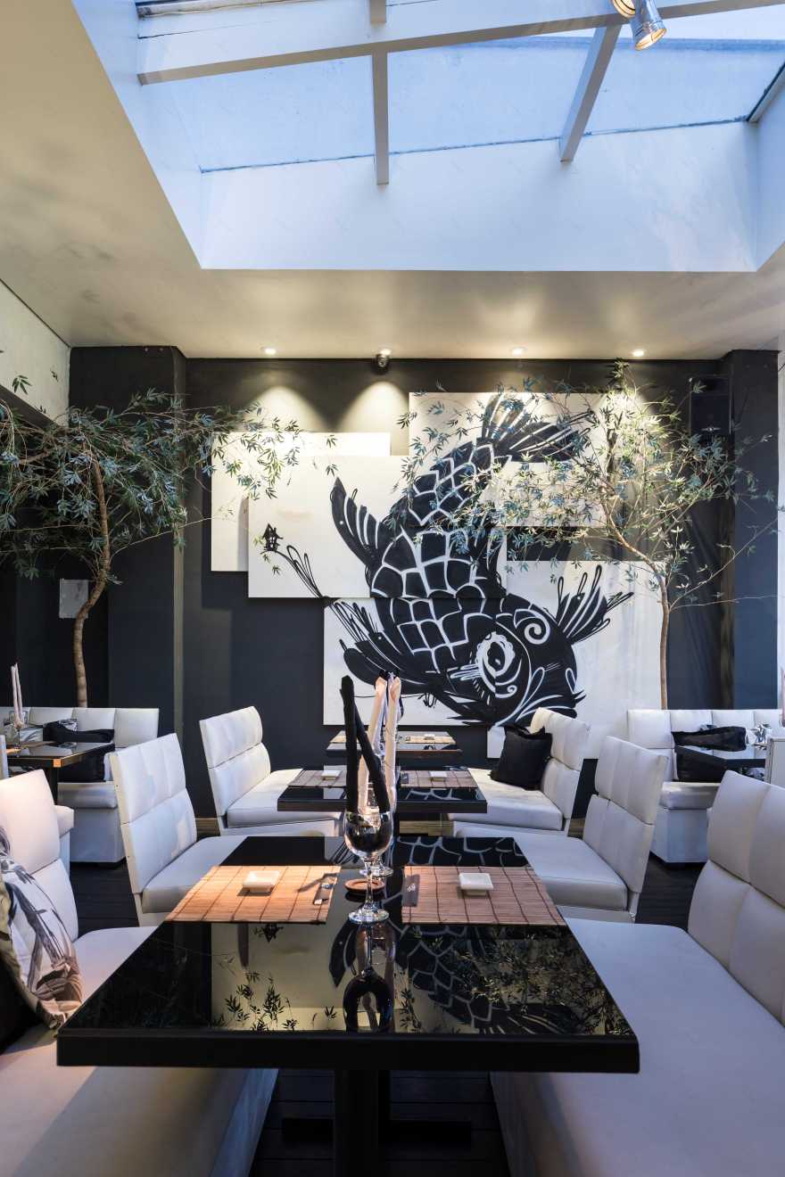 日本现代料理餐厅 Takedo 的精致室内设计-16