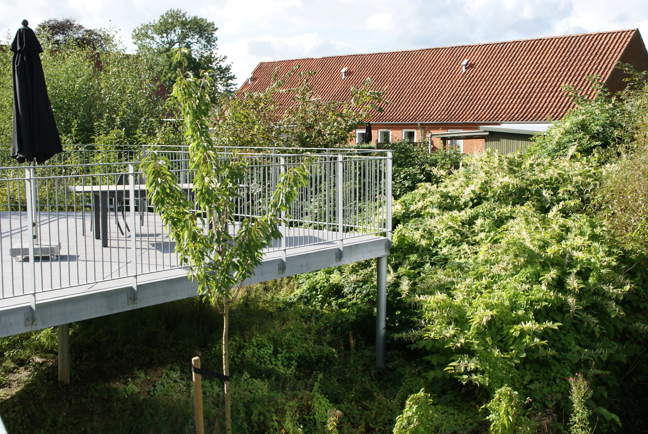 冯西尔兹花园康复中心（注：Plejecenter可能是专为特定康复中心造的词结合前文意思可推测是康复中心之类的意思，Vonsild是人名或地名，Have为花园的丹麦语，这里结合情况意译） -35