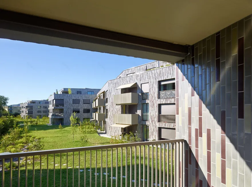 瑞士 Fahrweid 区弧形公寓建筑-19