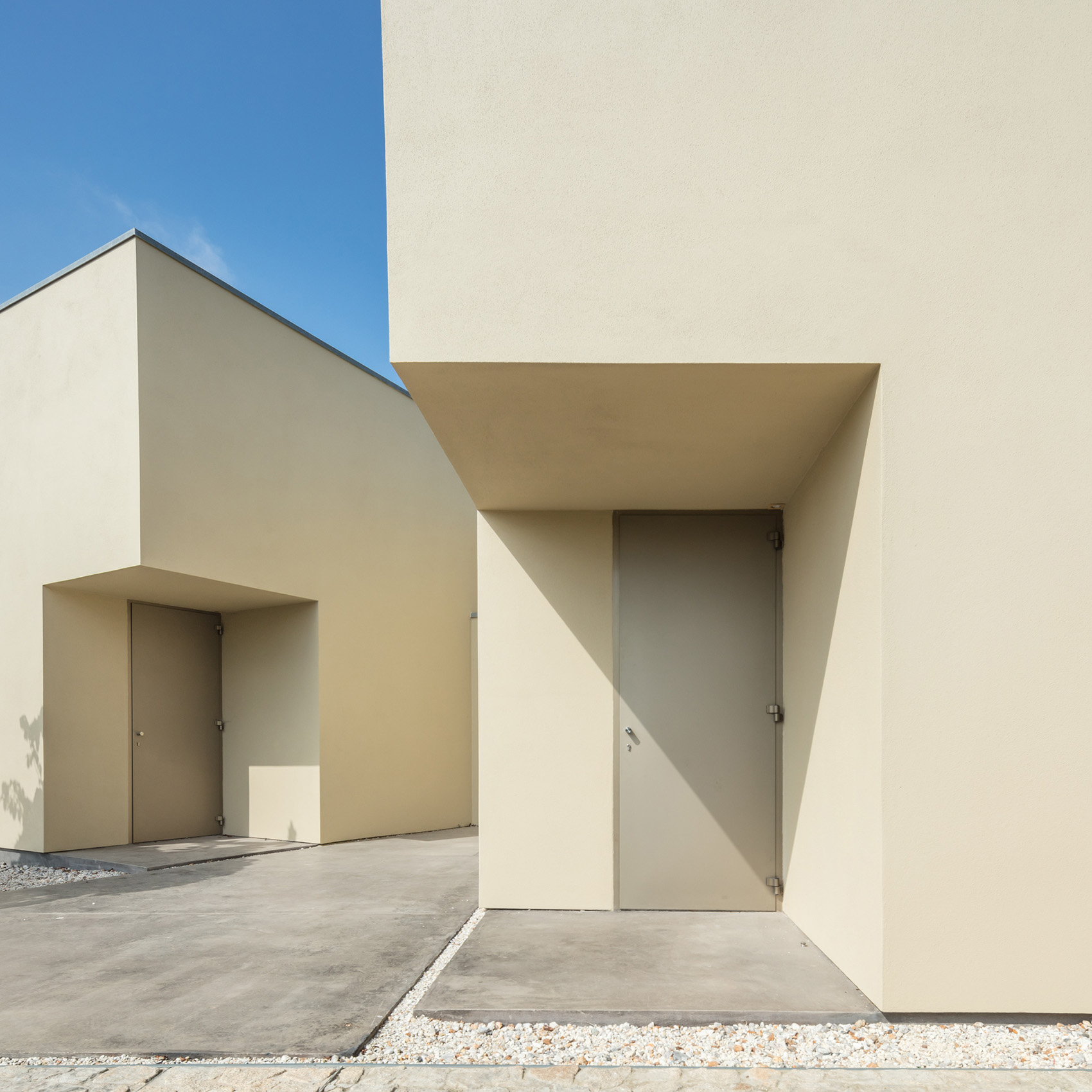 田野间的办公楼，葡萄牙 / Nelson Resende Arquitecto-26