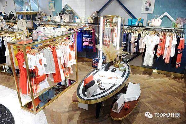迈阿密395平方Ted Baker服装店设计-23