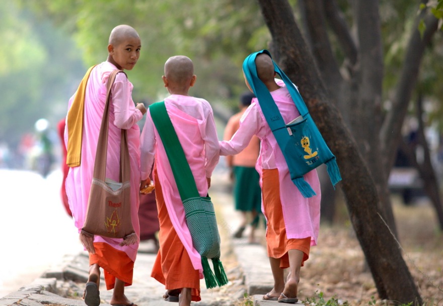 Shwenandaw 柚木寺院丨缅甸-26