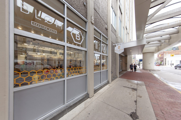 布洛姆米德沃克斯-5