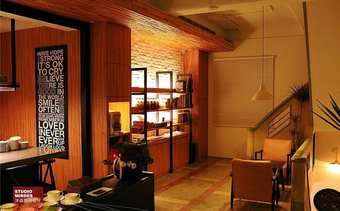 
T12ELVE+CAFE LOF13 -4