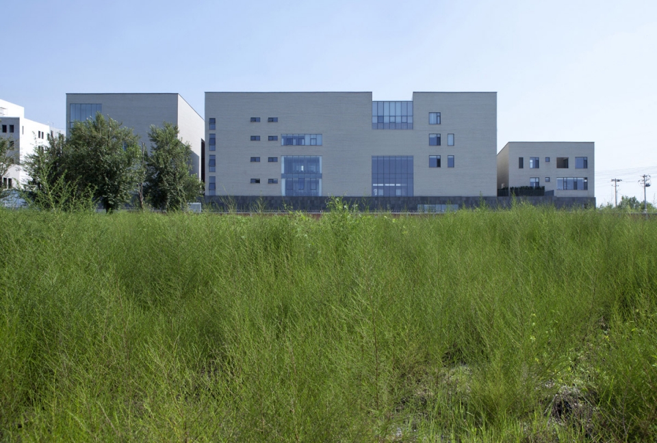 北京东方阳阳企业办公建筑-13