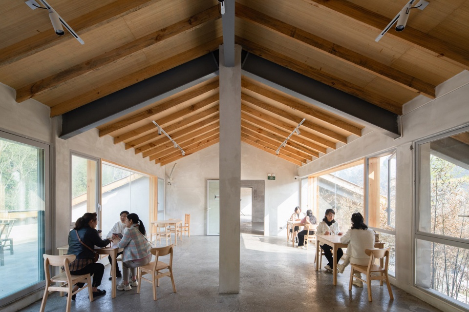 乐山东林村镇文化中心 | 传统与现代交融的乡村社交空间-75