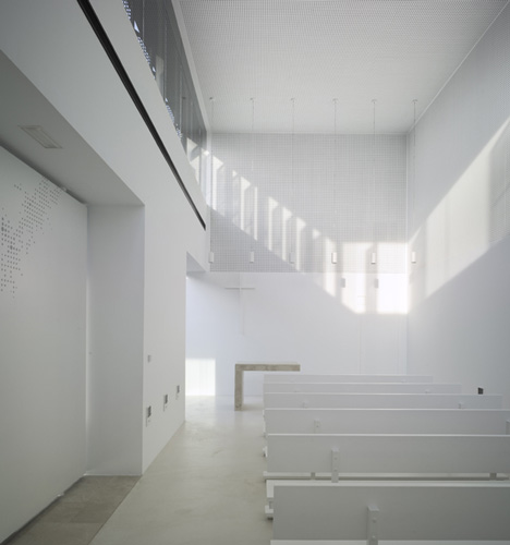 Funeral Home and Garden in Pinoso by Cor | Dezeen-28