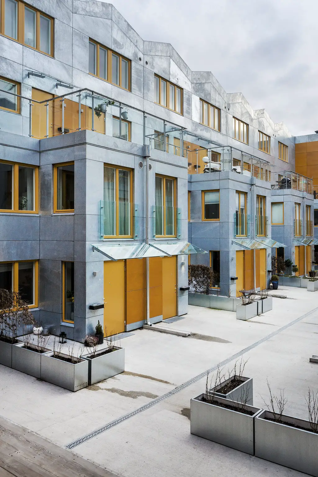 瑞典船厂改造的独特家庭阁楼-32