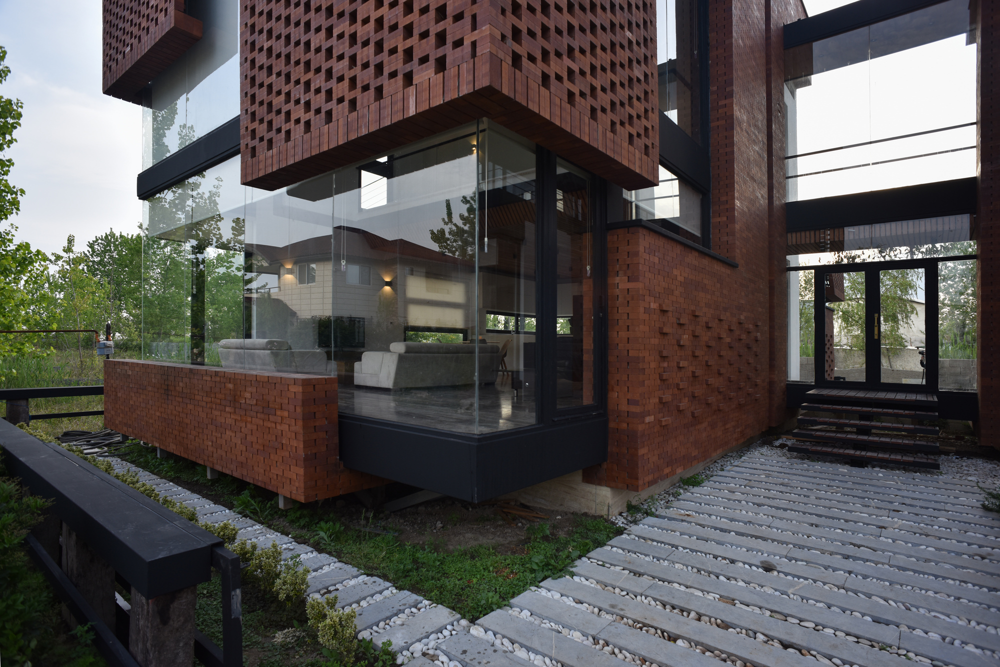 Maziar Brick House 别墅设计-14