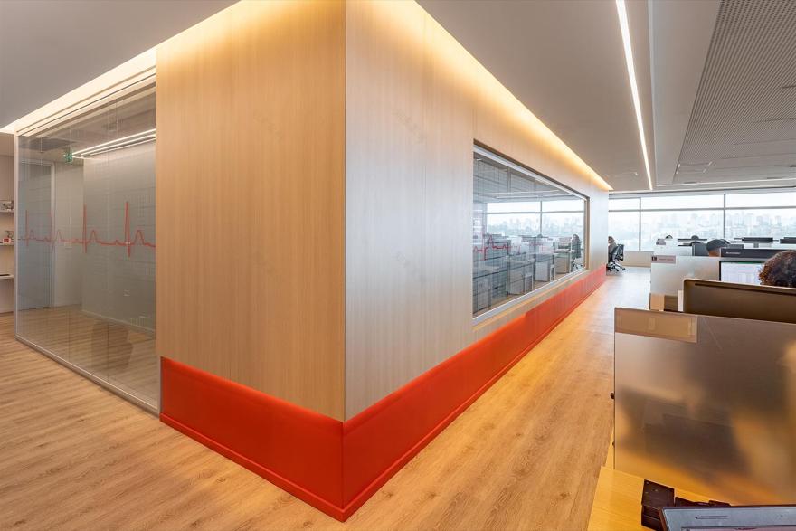 Edwards Lifesciences · 垂直花园式办公空间设计-5