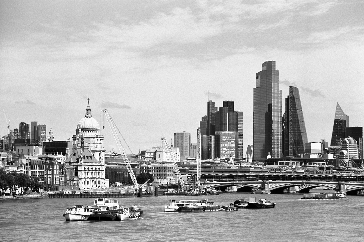 london on film (2020)-4