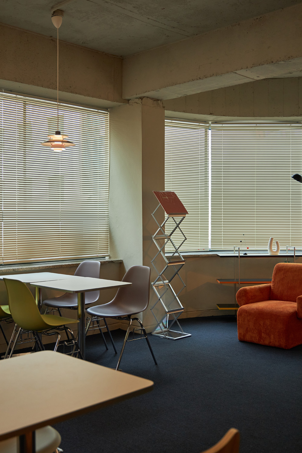 木质感卧室设计，打造温馨舒适空间-17