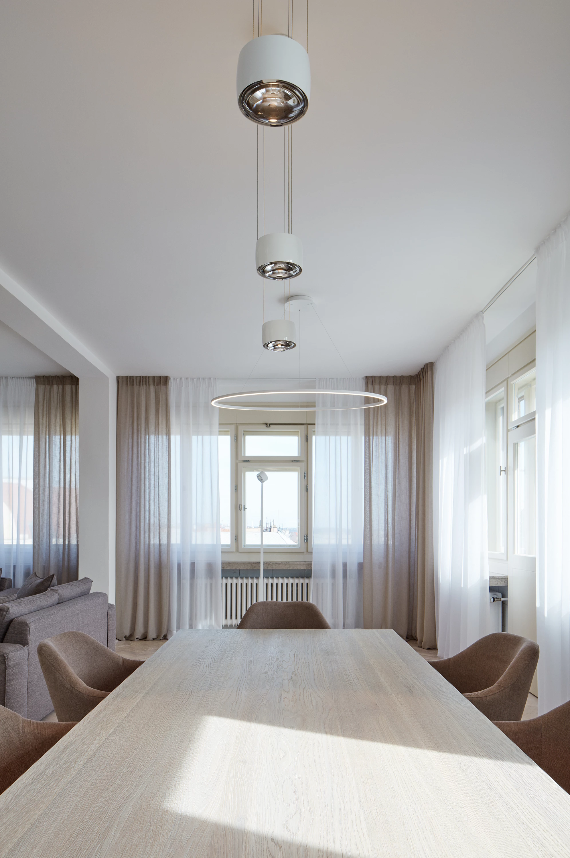 复古与现代共融的捷克公寓设计-17