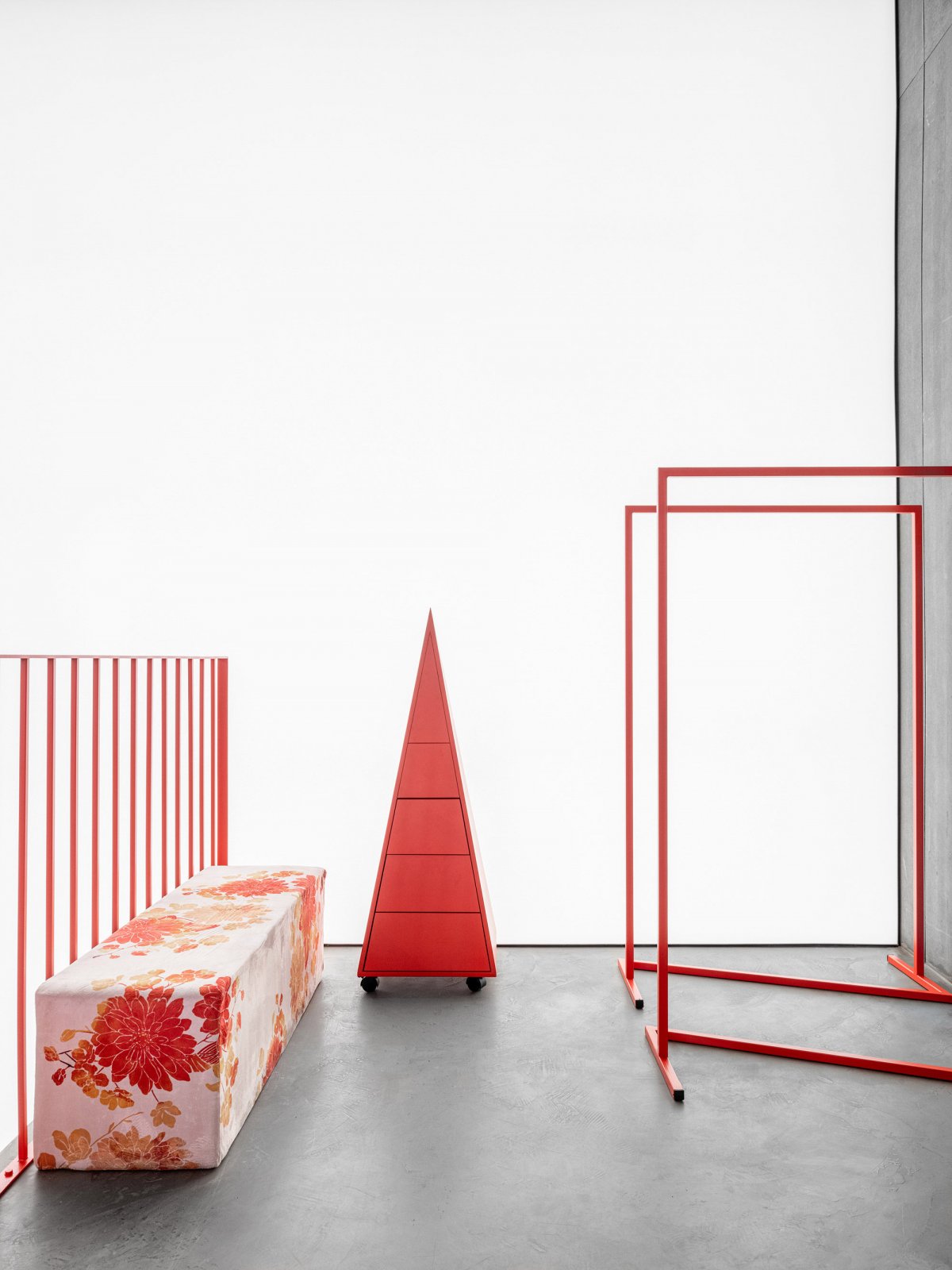 Petra Gallery Store · 艺术画廊般的内衣店设计丨俄罗斯莫斯科丨Petra 品牌和 Harry Nuriev-9