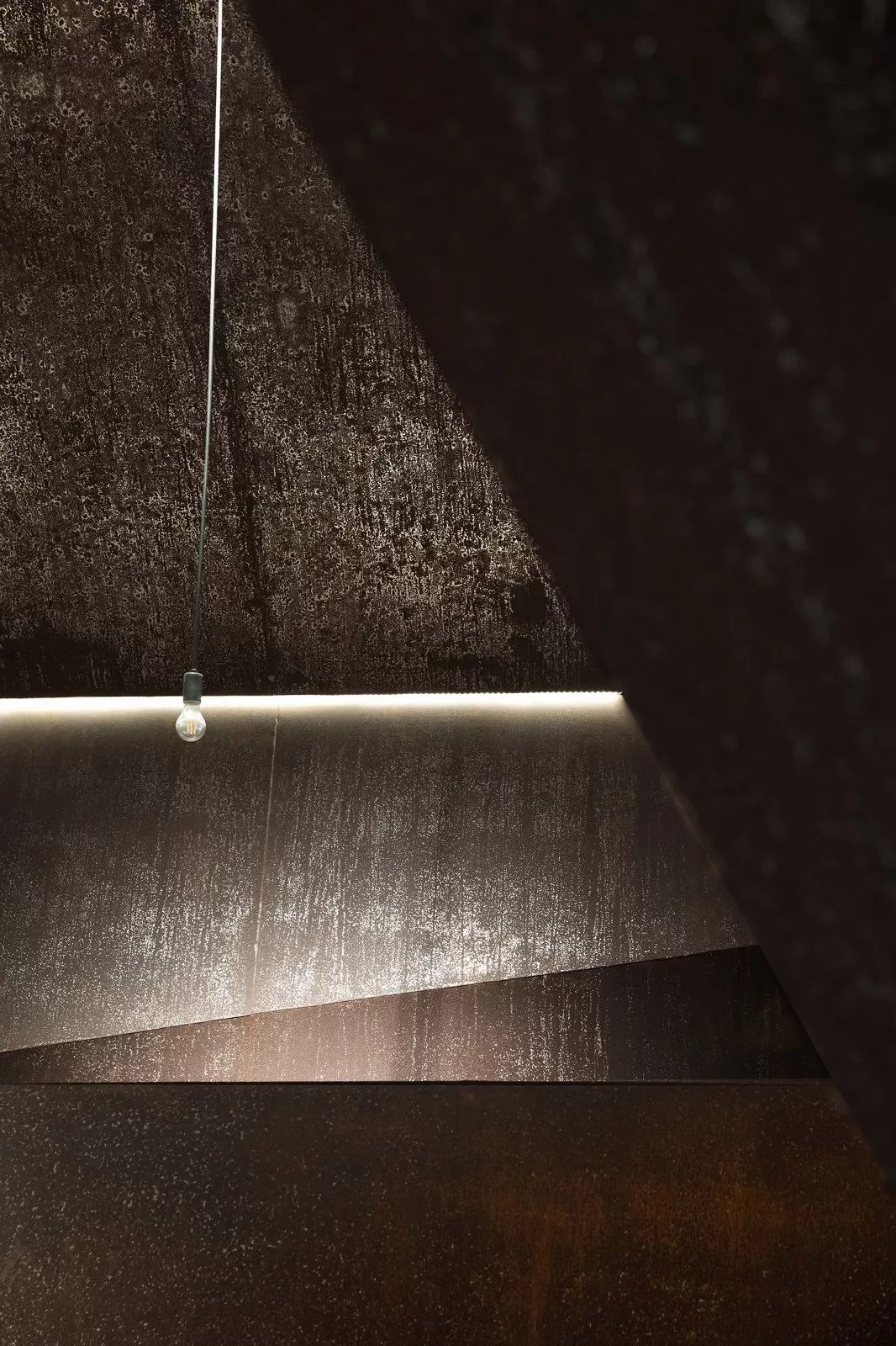 原始空间的新生力量——汕头 AD 艾克建筑办公室设计-57