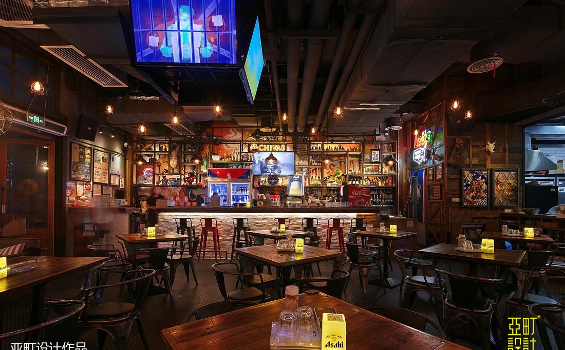 长沙美式餐吧设计 | 通透玻璃窗格，投影映射品牌形象-18