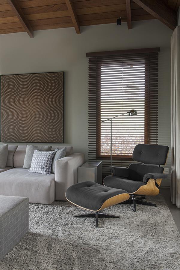 巴西 Itu 市大型私人住宅，极简风格与自然元素的完美结合-5