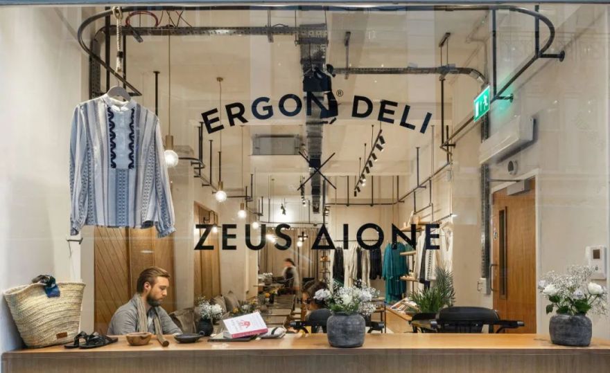 熟食店和咖啡馆的商业延伸,加入新的服装零售业态-9