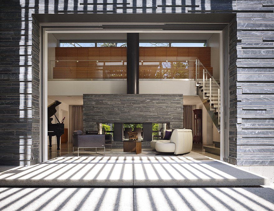 Hinsdale House Has an Ideal Exposure to the Sun and Protected Views-13