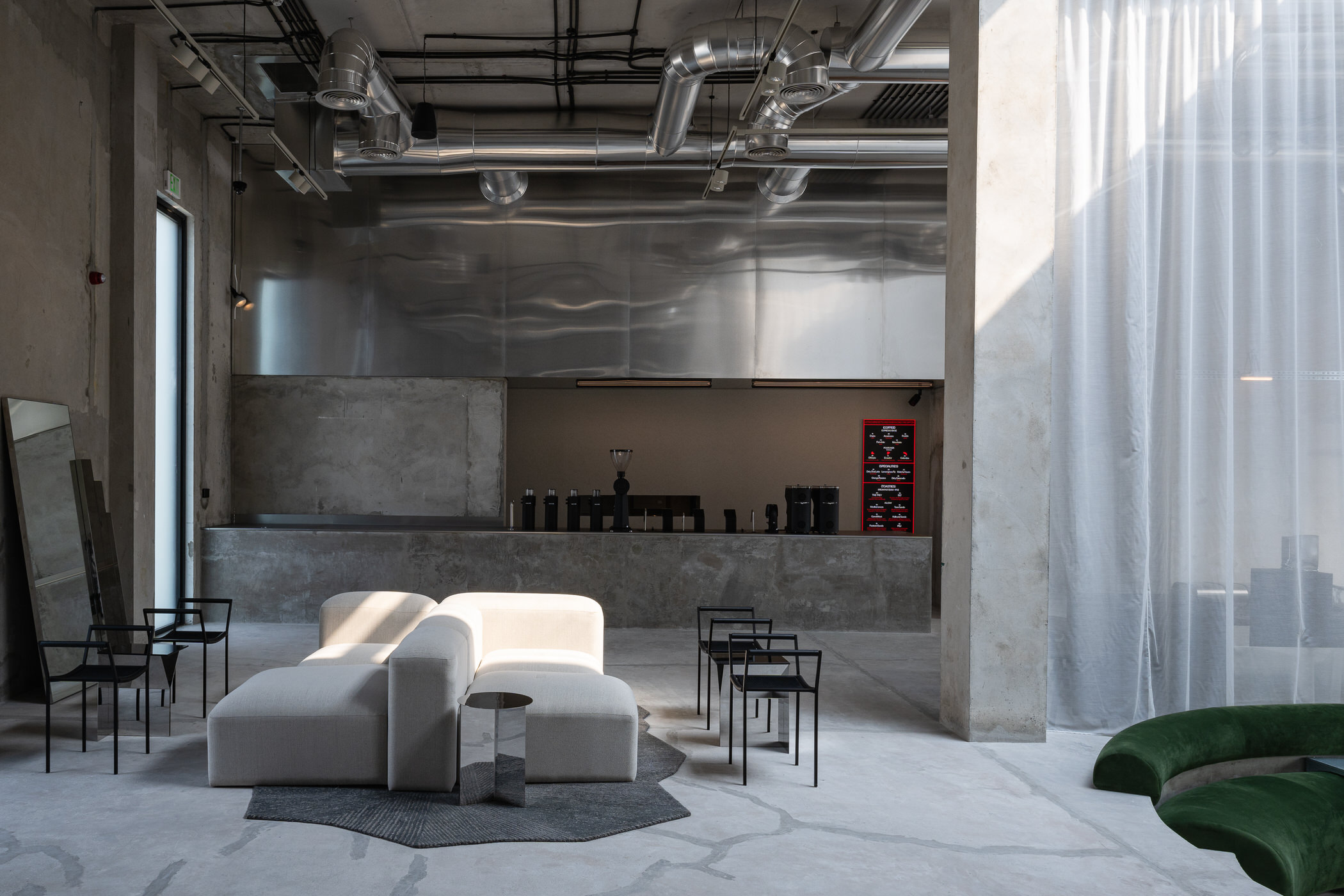 Koncrete 多概念空间丨阿联酋迪拜丨Shell+Core-18