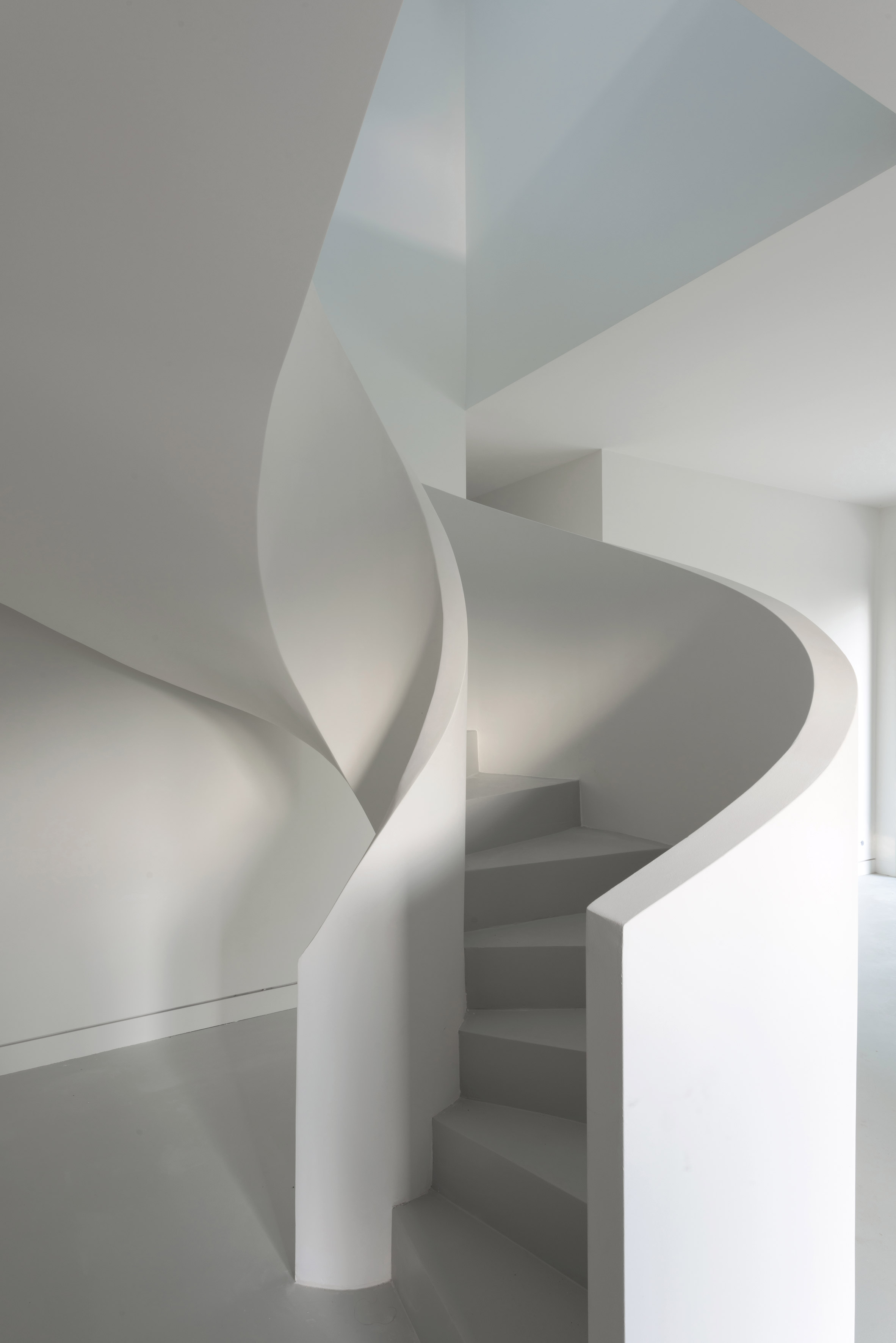 Sculptural extension to French farmhouse protects interiors from harsh summer sun-20