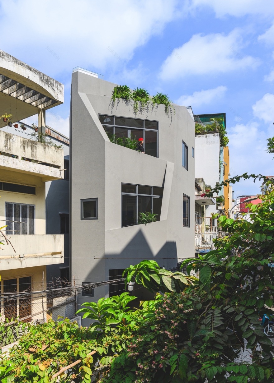 越南 CORNERSTONE 综合用途建筑丨越南胡志明市丨ROOM+ Design & Build-6