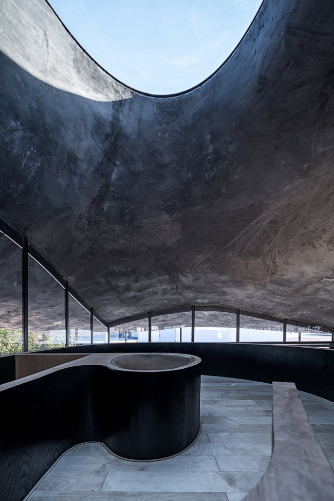 《亼屮囗》设计-36