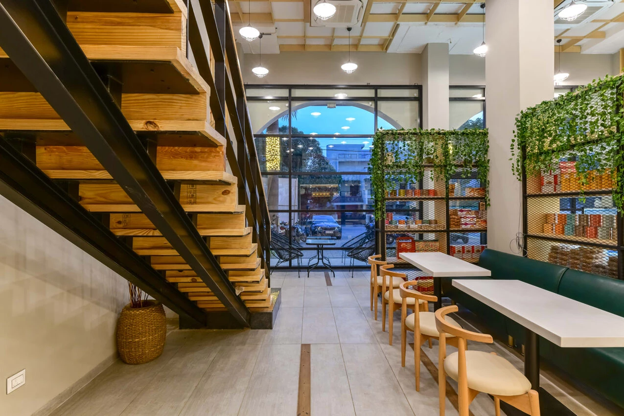 印度 BakenShake 餐厅丨印度博帕尔丨ARKSHAY SELUKAR-22