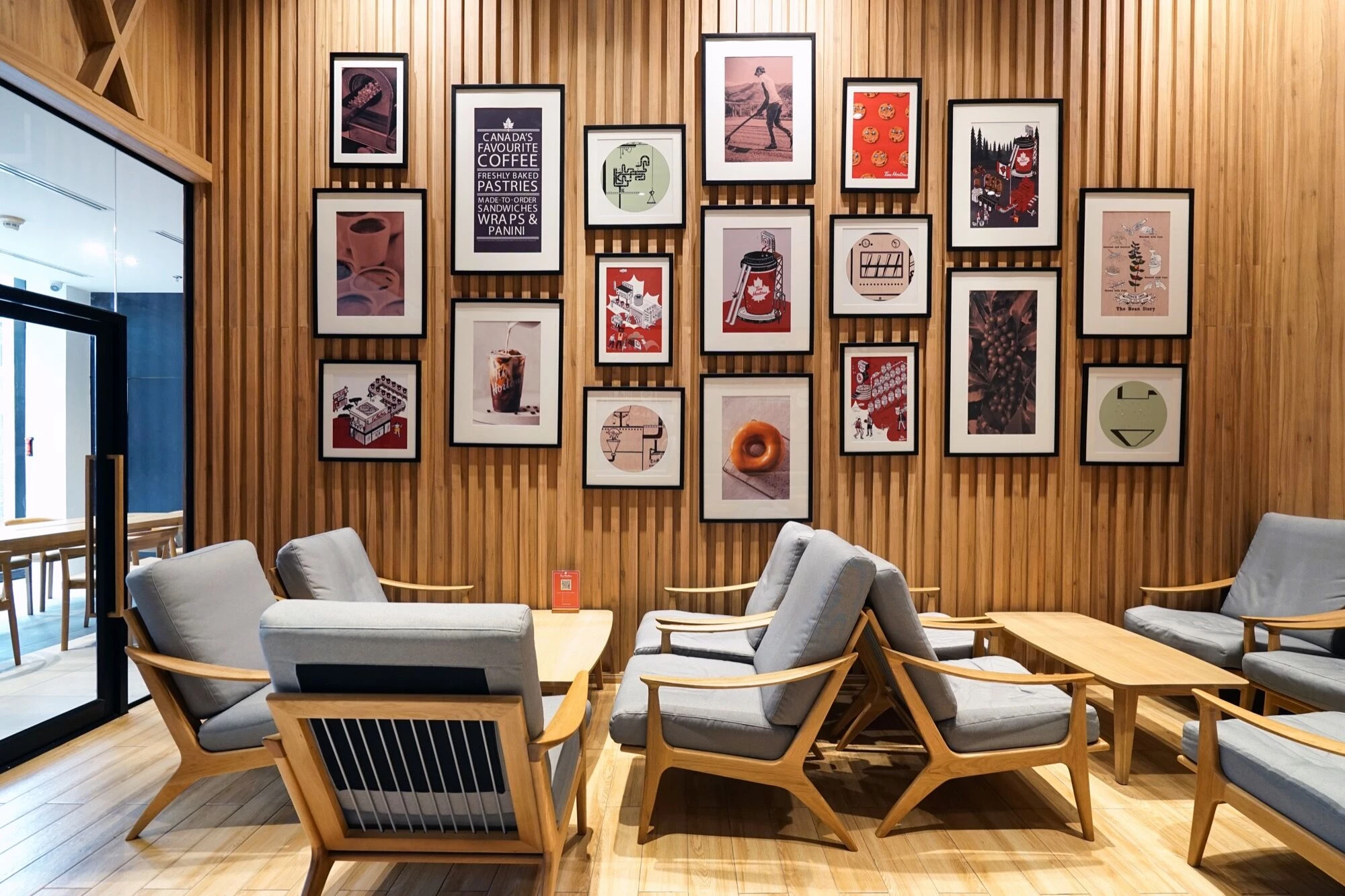 Tim Hortons 泰国店铺设计丨泰国曼谷-5