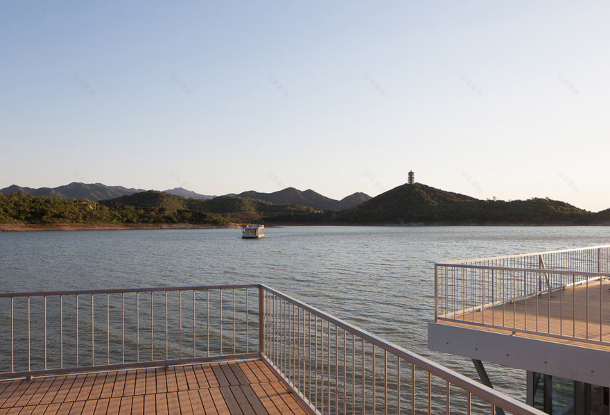 “漂浮之翼”度假船屋,中国 / FRIDAY-59