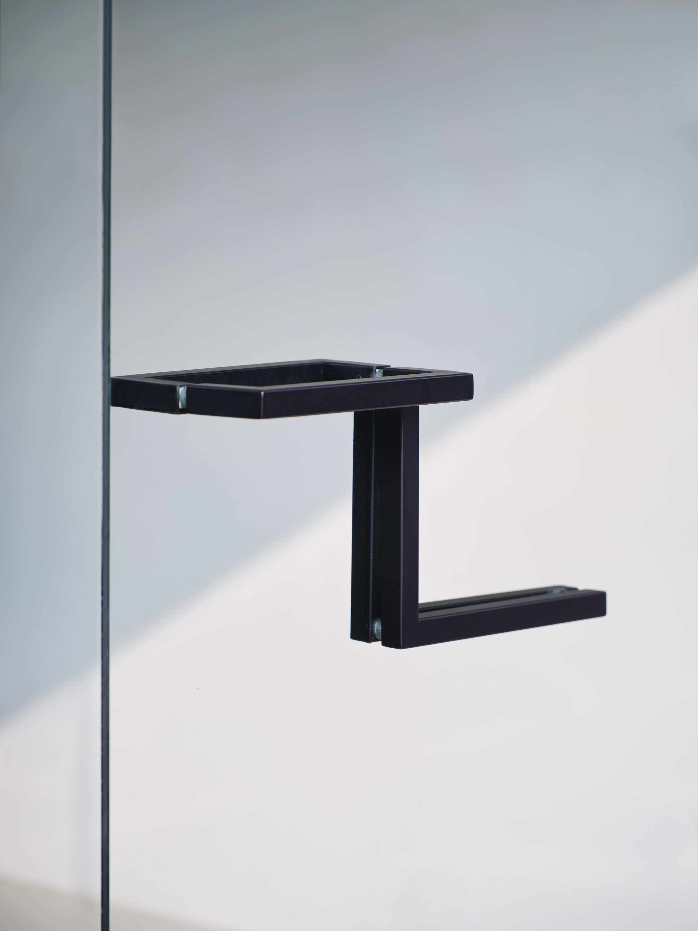 20 平米黑白极简咖啡馆设计，玩转空间魔法-17