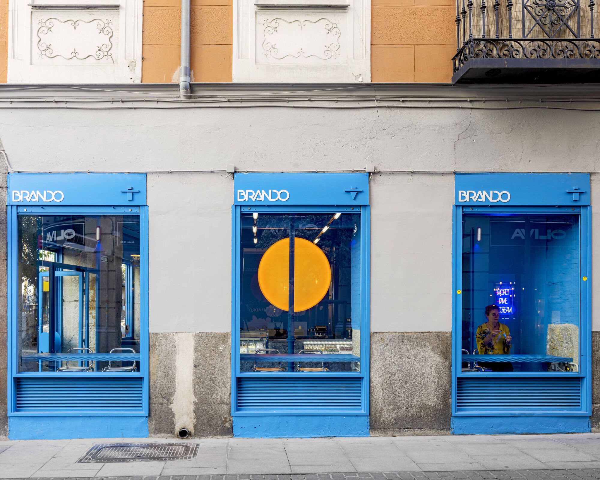 布兰多冰淇淋店丨西班牙马德里丨Marta Jarabo,SOLAR-17