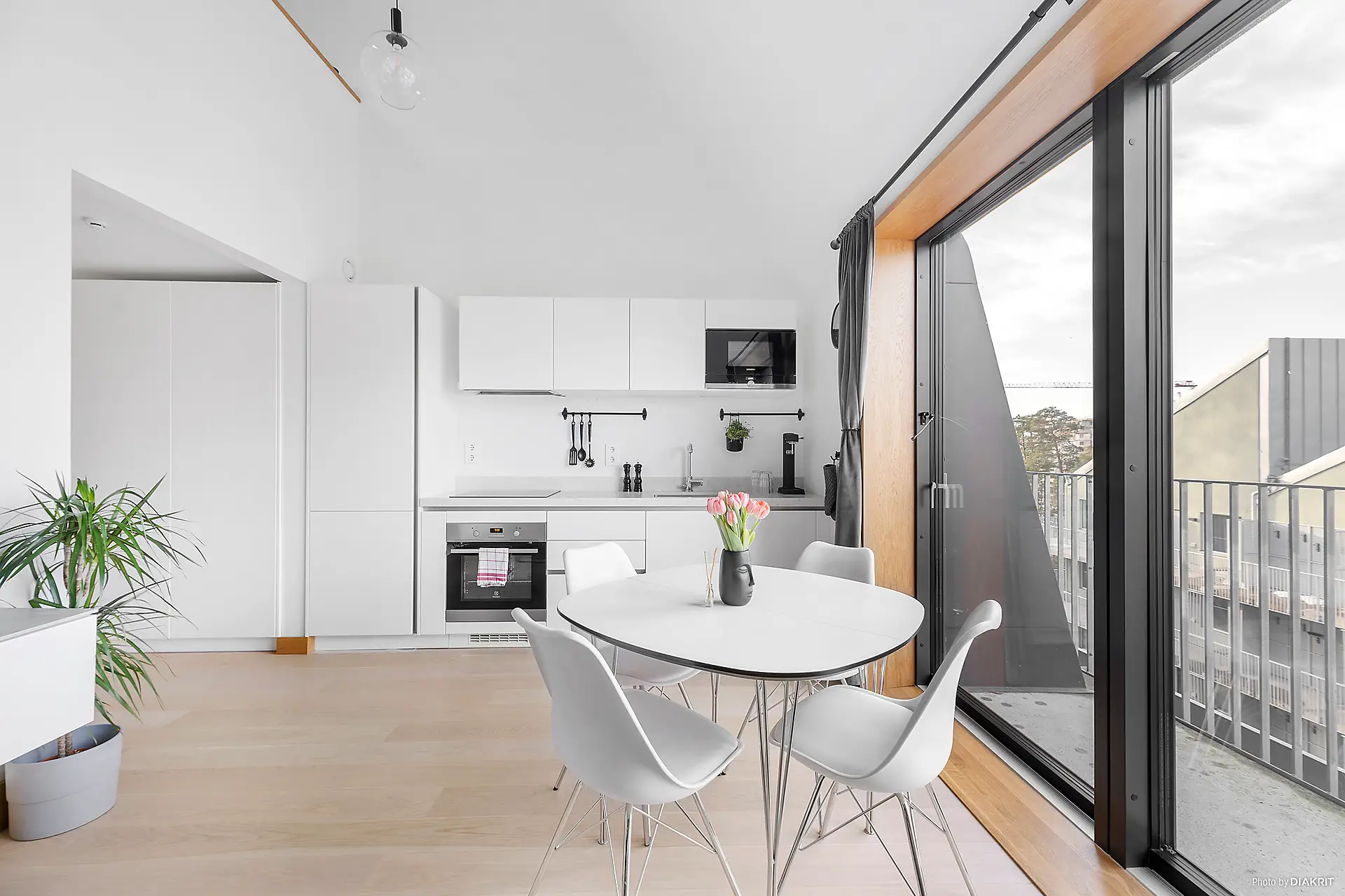 34m2 精致工作室,巧妙利用阁楼打造舒适空间-5