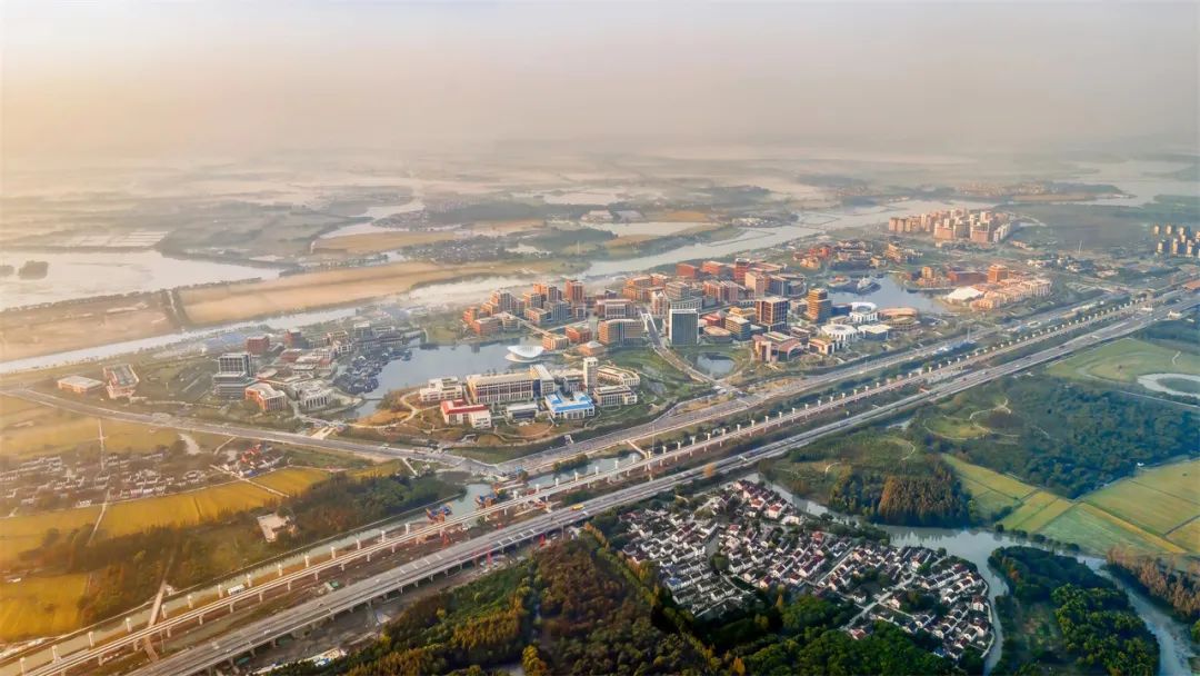 华为练秋湖研发中心(A,B组团)丨中国上海丨上海建筑设计研究院有限公司-2