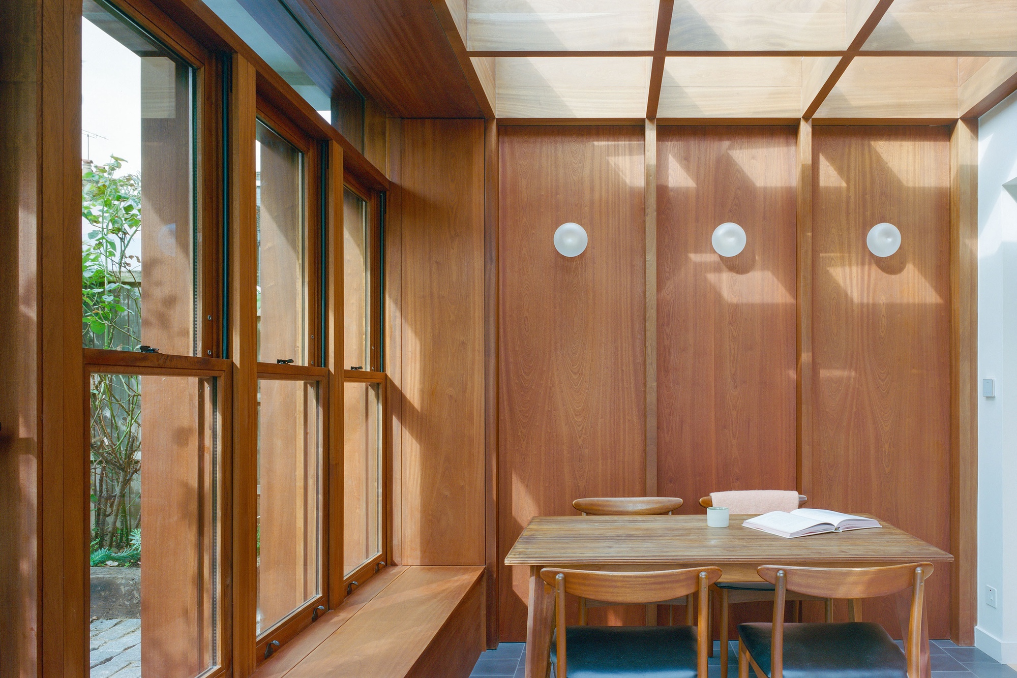 阳光朝上 E·延伸丨英国伦敦丨THISS Studio-30