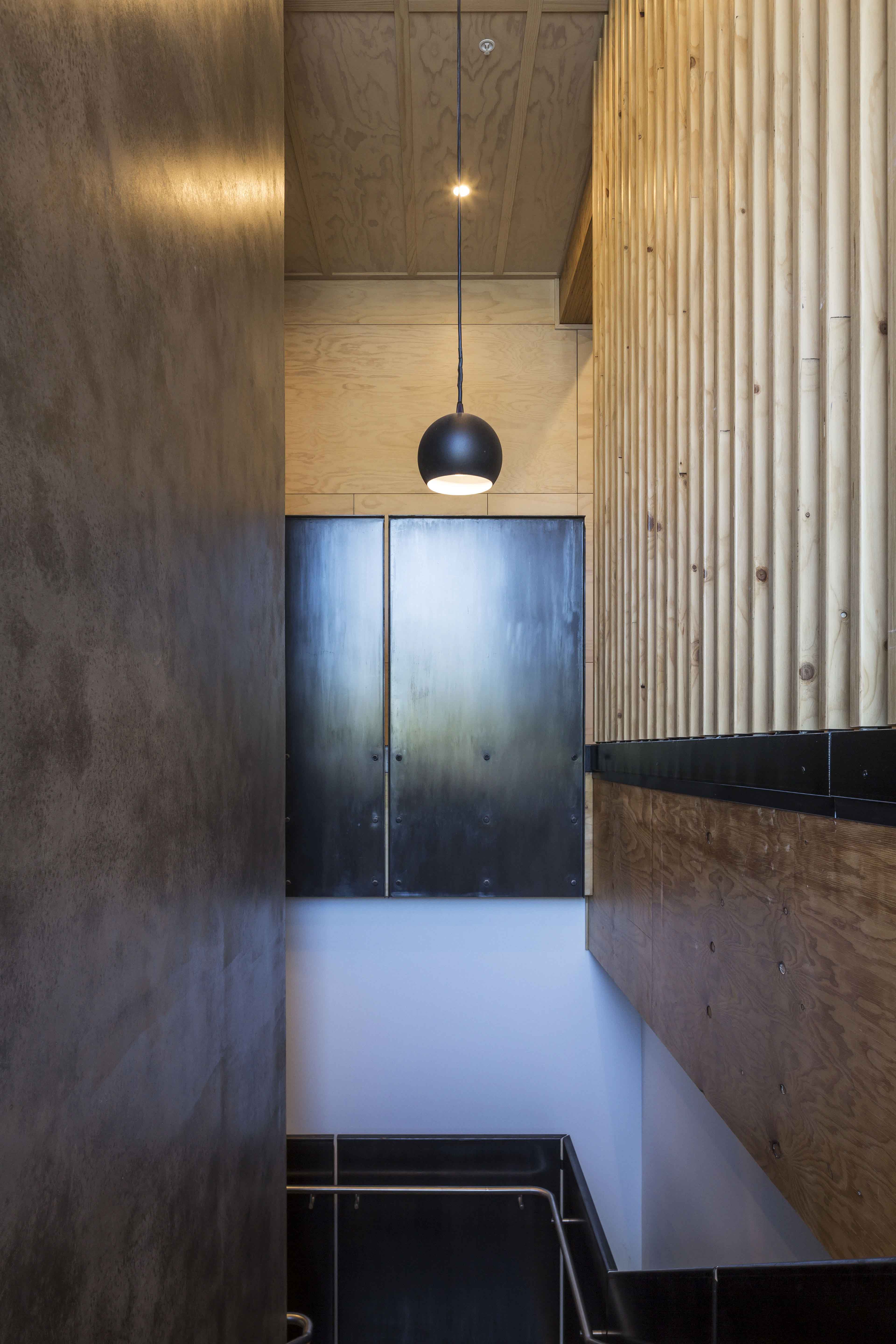 理查德斯图尔特大街的大盒子零售空间-18