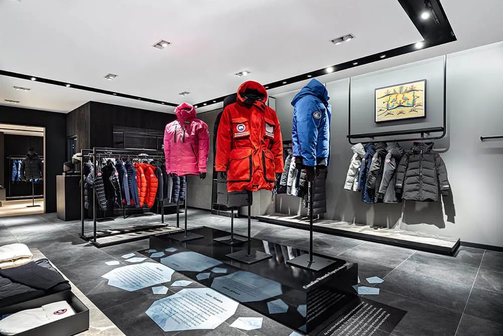 加拿大鹅（Canada Goose）最新店铺设计丨米尚丽零售设计网-23