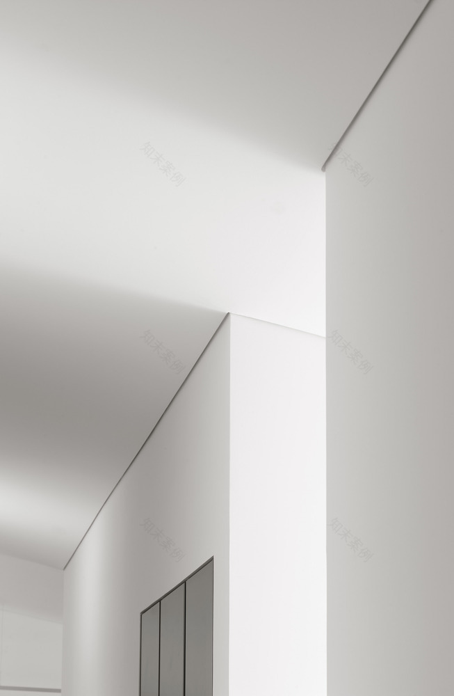 混凝土与木质的和谐交响曲——西班牙 Navarre 私人住宅设计-58