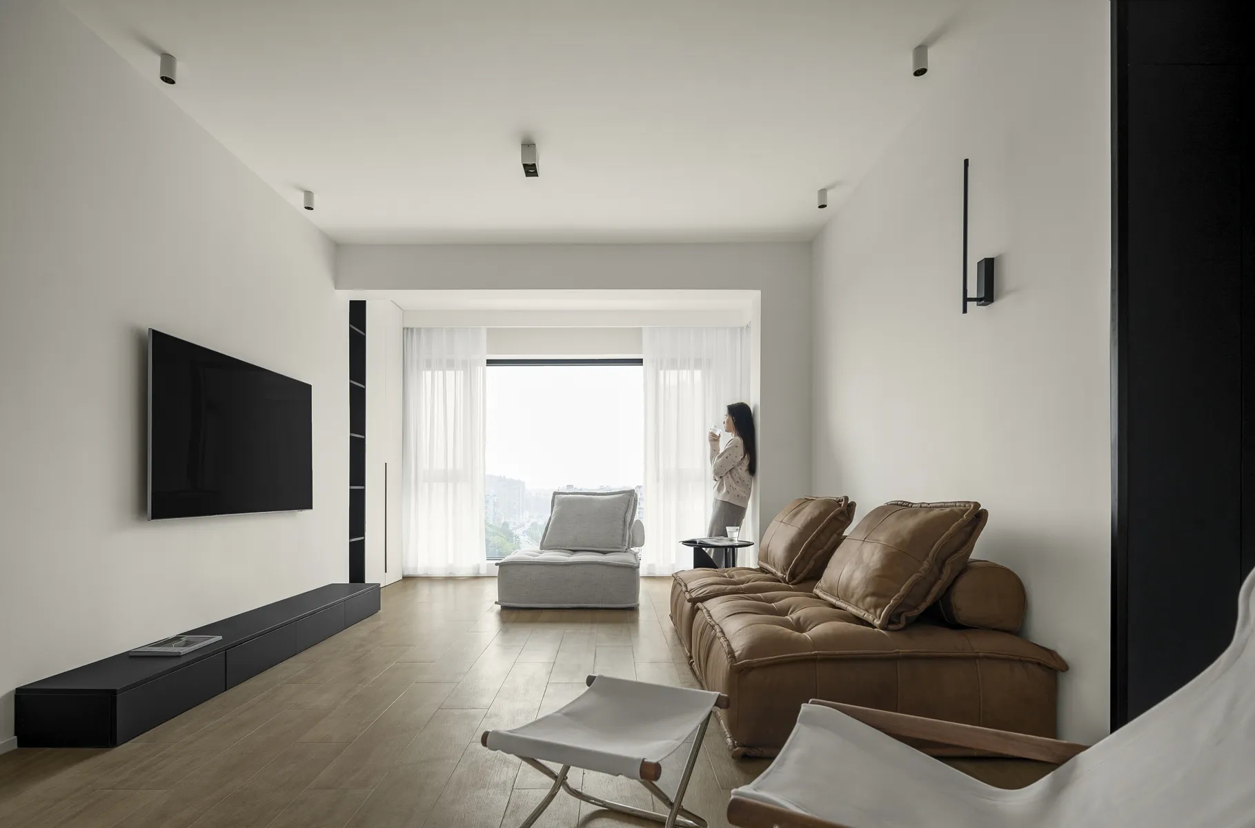 回归之家 · 水泥柱为中心的通透空间设计丨你好美家-18