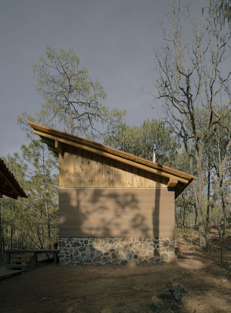 墨西哥 luciennaga 住宅丨莫罗·塔勒·德阿奎特拉,uno más uno-10