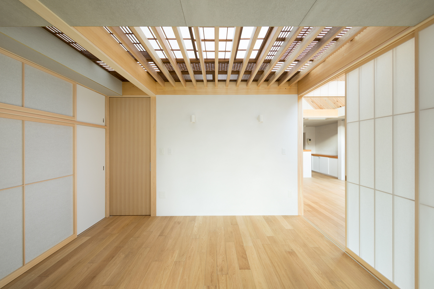 Dutch Gable Roof House  Hiroki Tominaga-42