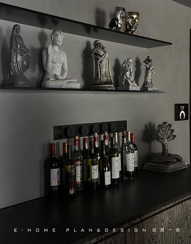 泡泡玛特手办屋主个性生活住宅设计丨逅屋一舍-19